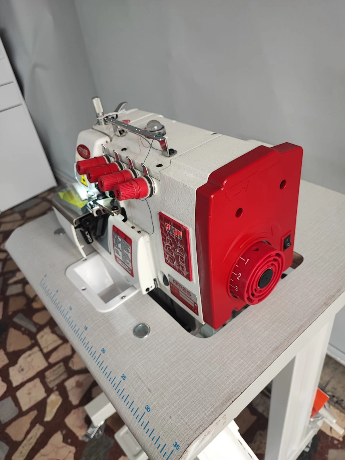 AS-747-ED Ames Mekanik 4 İplik  Overlok Makinası ( 60 cm mini masalı )