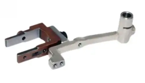 Ames & jack  Brother 8752 Seri  Elektronik Çift İğne Makine Dişli Kolu  ve Çatal Setti  /SA6150-101