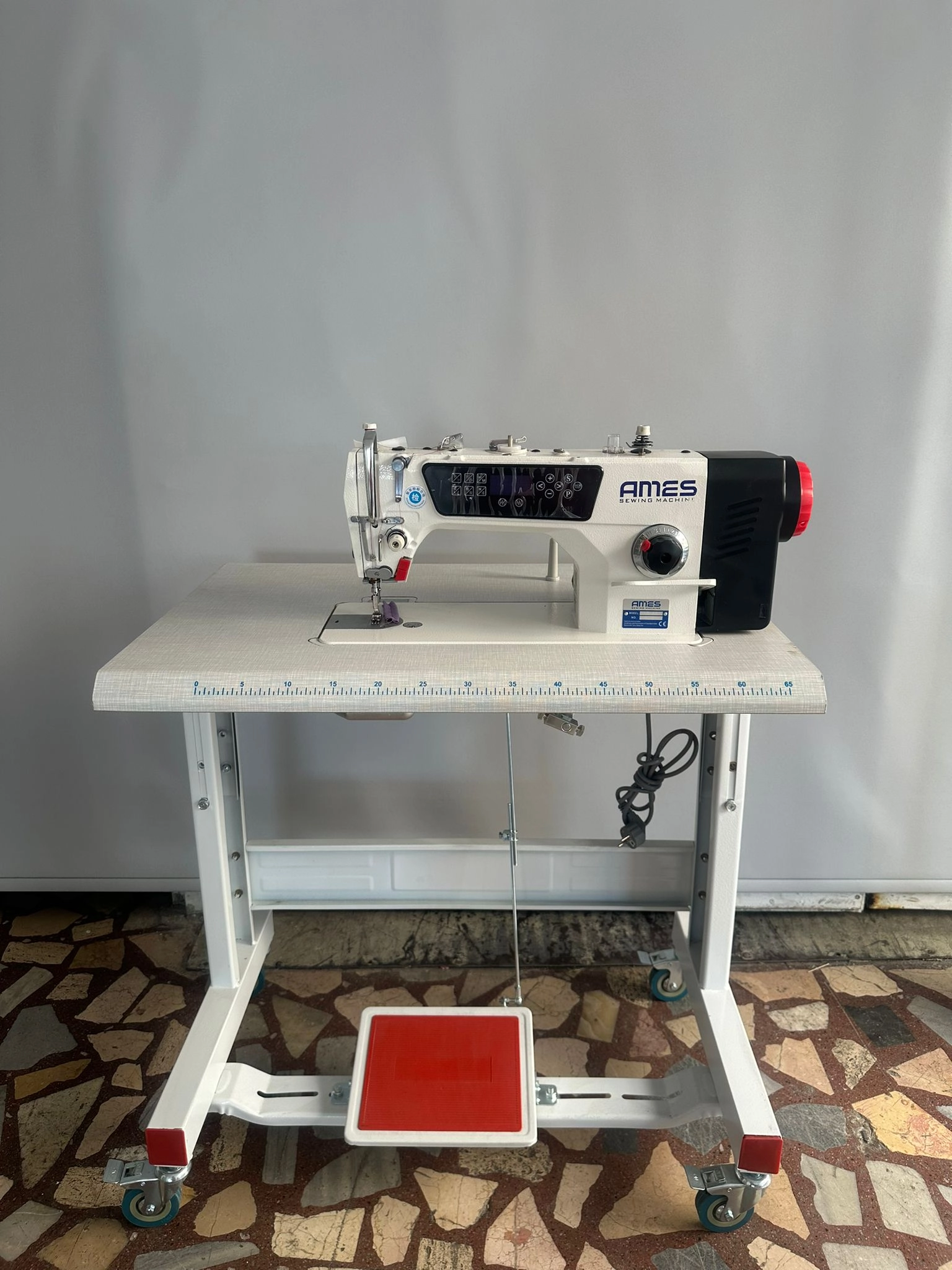 AS-A4 Ames İplik Kesicili Elektronik  Düz Makina