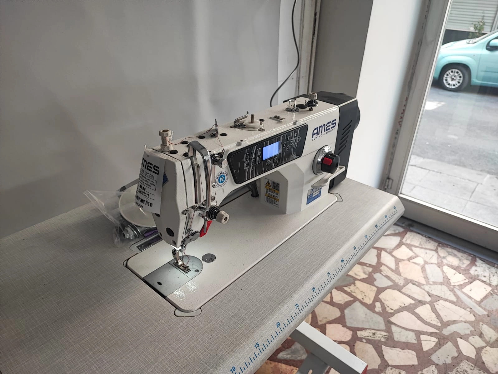 AS-A4 Ames İplik Kesicili Elek. Düz Makina ( 80 cm mini masa)