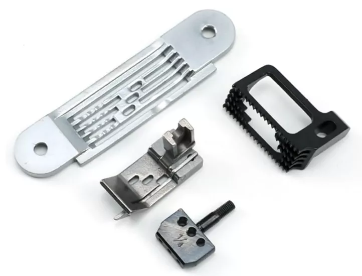 AMES & JUKI MH-383-3P Zincir Dikiş 3 İğne Takımı (3,2 + 3,2 = 6,4 Mm) AMES & JUKI MH-383-3P Zincir Dikiş 3 İğne Takımı (3,2 + 3,2 = 6,4 Mm)